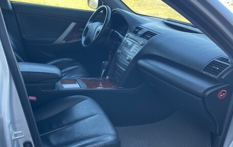 Toyota Camry, 2008 год, 1 100 000 рублей, 12 фотография