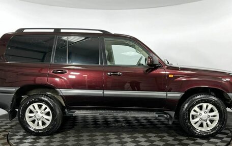 Toyota Land Cruiser 100 рестайлинг 2, 2005 год, 2 150 000 рублей, 5 фотография