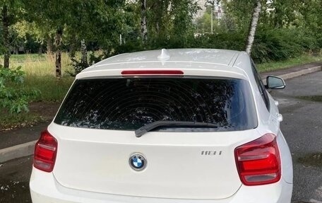 BMW 1 серия, 2011 год, 920 000 рублей, 2 фотография