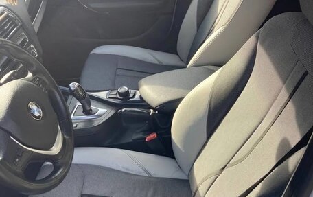 BMW 1 серия, 2011 год, 920 000 рублей, 9 фотография