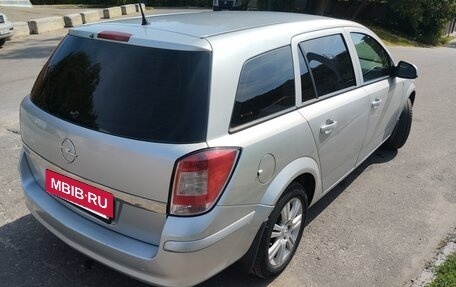 Opel Astra H, 2011 год, 670 000 рублей, 2 фотография