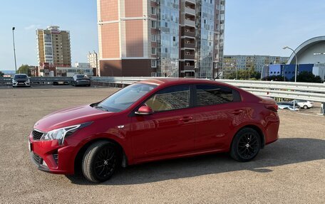 KIA Rio IV, 2021 год, 1 670 000 рублей, 4 фотография