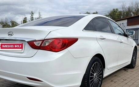Hyundai Sonata VI, 2012 год, 1 050 000 рублей, 3 фотография