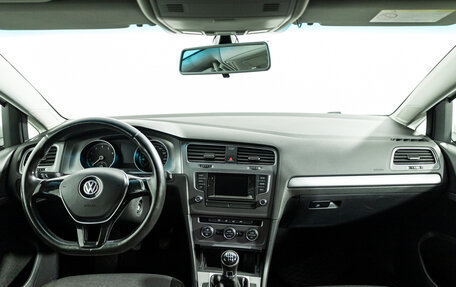 Volkswagen Golf VII, 2013 год, 1 199 700 рублей, 13 фотография
