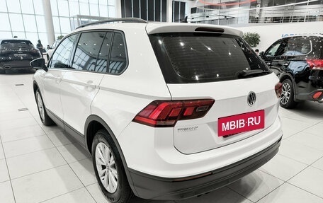 Volkswagen Tiguan II, 2020 год, 2 050 000 рублей, 11 фотография