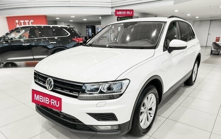 Volkswagen Tiguan II, 2020 год, 2 050 000 рублей, 5 фотография