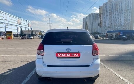 Toyota Matrix, 2002 год, 620 000 рублей, 7 фотография
