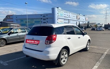 Toyota Matrix, 2002 год, 620 000 рублей, 5 фотография