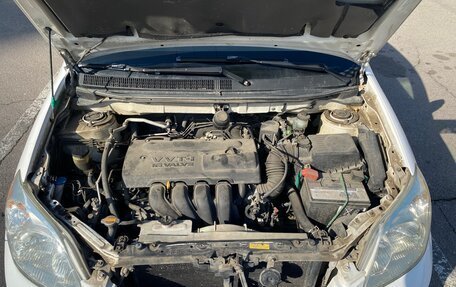 Toyota Matrix, 2002 год, 620 000 рублей, 14 фотография