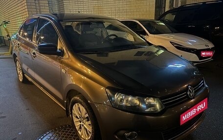 Volkswagen Polo VI (EU Market), 2014 год, 1 100 000 рублей, 1 фотография