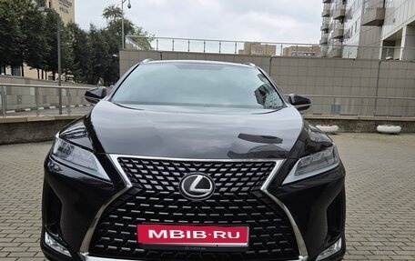 Lexus RX IV рестайлинг, 2020 год, 4 550 000 рублей, 1 фотография