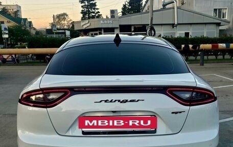 KIA Stinger I, 2018 год, 3 000 000 рублей, 5 фотография
