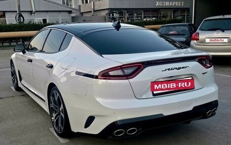 KIA Stinger I, 2018 год, 3 000 000 рублей, 6 фотография