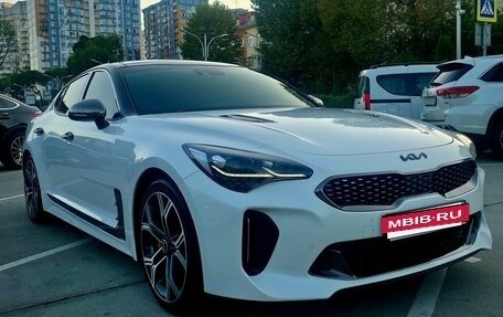 KIA Stinger I, 2018 год, 3 000 000 рублей, 3 фотография