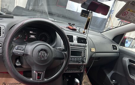 Volkswagen Polo VI (EU Market), 2015 год, 900 000 рублей, 3 фотография