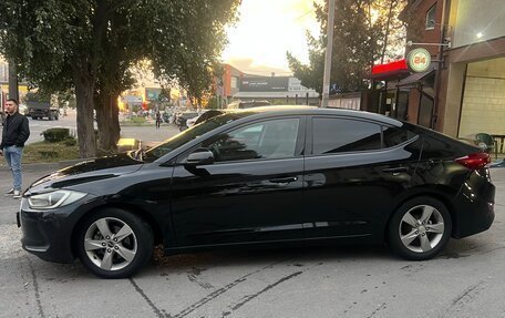 Hyundai Elantra VI рестайлинг, 2017 год, 1 250 000 рублей, 4 фотография