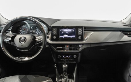Skoda Rapid II, 2021 год, 1 650 000 рублей, 6 фотография
