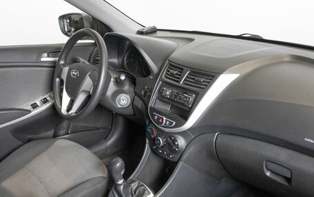 Hyundai Solaris II рестайлинг, 2011 год, 600 600 рублей, 7 фотография