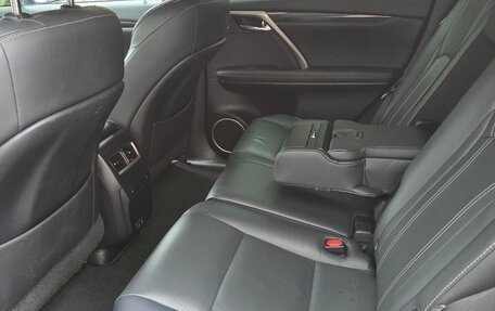 Lexus RX IV рестайлинг, 2020 год, 4 550 000 рублей, 6 фотография