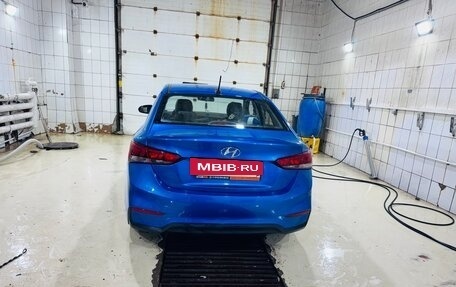 Hyundai Solaris II рестайлинг, 2018 год, 670 000 рублей, 5 фотография