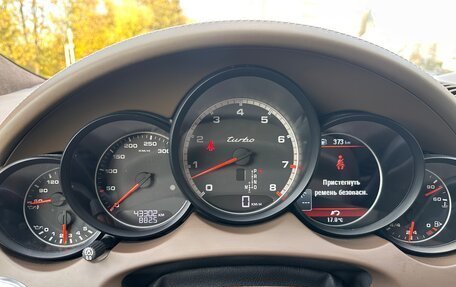 Porsche Cayenne III, 2012 год, 3 990 000 рублей, 7 фотография