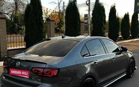Volkswagen Jetta VI, 2016 год, 1 280 000 рублей, 5 фотография