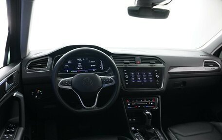Volkswagen Tiguan II, 2021 год, 3 299 077 рублей, 6 фотография