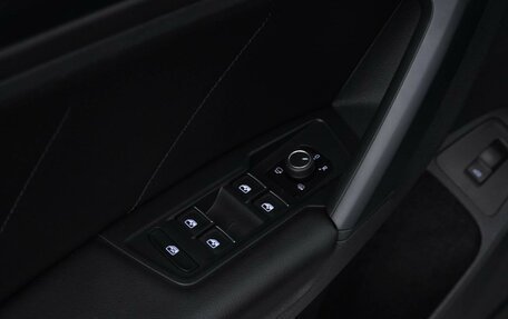 Volkswagen Tiguan II, 2021 год, 3 299 077 рублей, 17 фотография