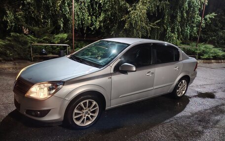 Opel Astra H, 2008 год, 570 000 рублей, 2 фотография