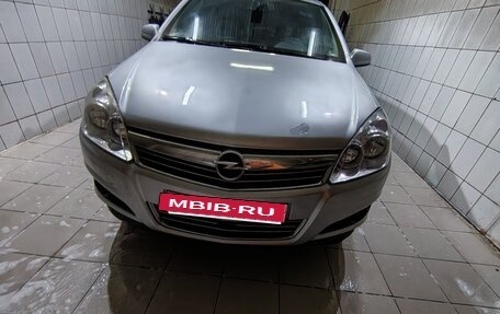 Opel Astra H, 2008 год, 570 000 рублей, 3 фотография