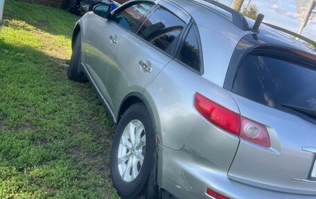 Infiniti FX I, 2004 год, 550 000 рублей, 3 фотография