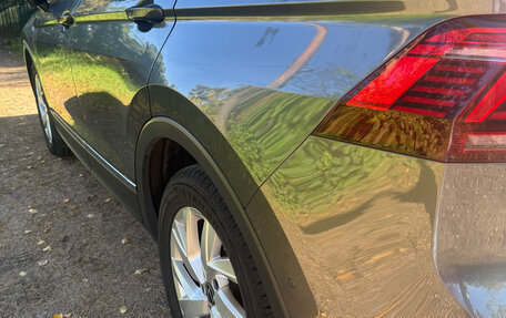 Volkswagen Tiguan II, 2021 год, 2 350 000 рублей, 3 фотография