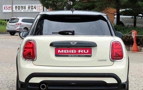 MINI Hatch, 2022 год, 2 170 000 рублей, 4 фотография
