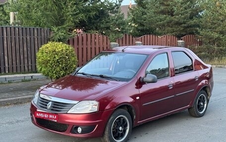 Renault Logan I, 2011 год, 380 000 рублей, 2 фотография