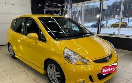 Honda Jazz I рестайлинг, 2008 год, 750 000 рублей, 23 фотография