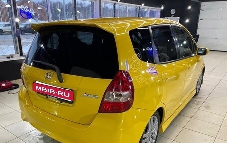 Honda Jazz I рестайлинг, 2008 год, 750 000 рублей, 24 фотография