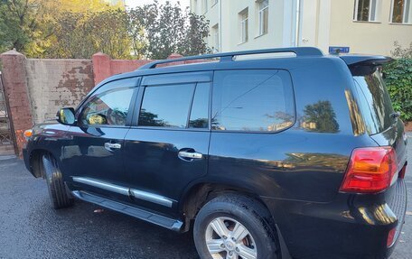 Toyota Land Cruiser 200, 2015 год, 5 300 000 рублей, 9 фотография