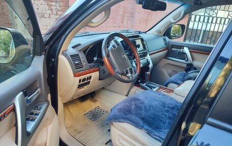 Toyota Land Cruiser 200, 2015 год, 5 300 000 рублей, 8 фотография