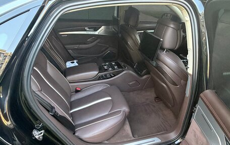 Audi A8, 2014 год, 3 000 000 рублей, 10 фотография