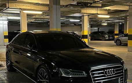 Audi A8, 2014 год, 3 000 000 рублей, 16 фотография