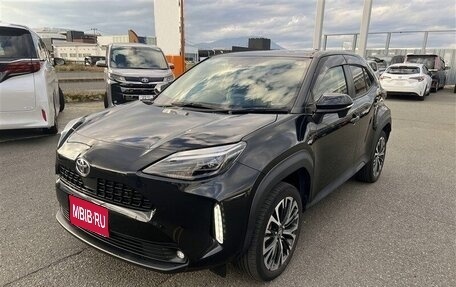 Toyota Yaris Cross, 2023 год, 1 338 000 рублей, 1 фотография