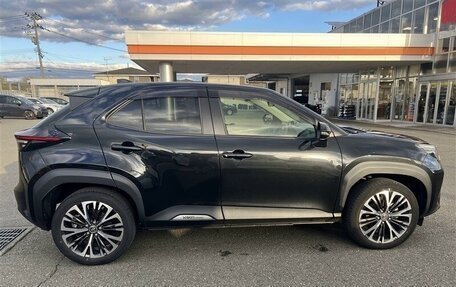Toyota Yaris Cross, 2023 год, 1 338 000 рублей, 8 фотография