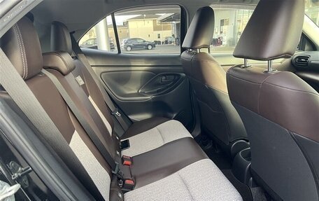 Toyota Yaris Cross, 2023 год, 1 338 000 рублей, 11 фотография
