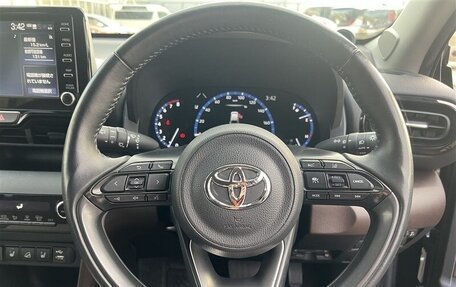 Toyota Yaris Cross, 2023 год, 1 338 000 рублей, 18 фотография
