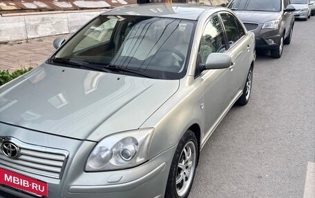 Toyota Avensis III рестайлинг, 2003 год, 710 000 рублей, 6 фотография