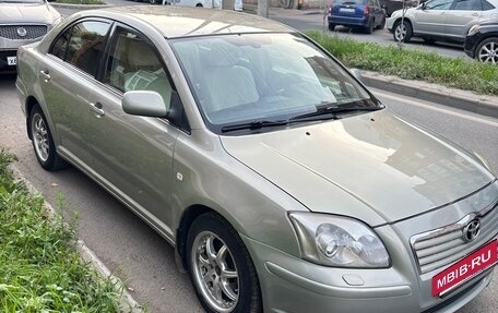 Toyota Avensis III рестайлинг, 2003 год, 710 000 рублей, 2 фотография