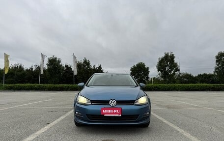 Volkswagen Golf VII, 2015 год, 895 000 рублей, 2 фотография