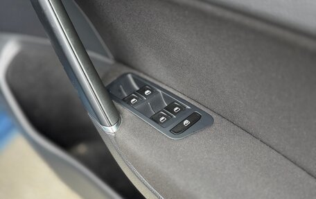 Volkswagen Golf VII, 2015 год, 895 000 рублей, 26 фотография