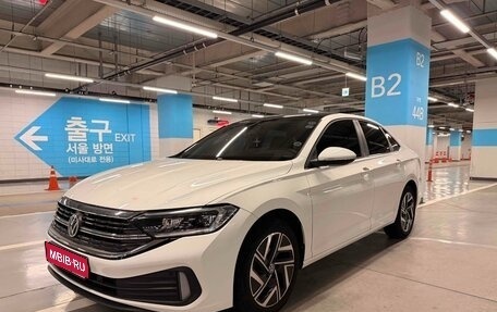 Volkswagen Jetta VII, 2023 год, 1 940 000 рублей, 1 фотография