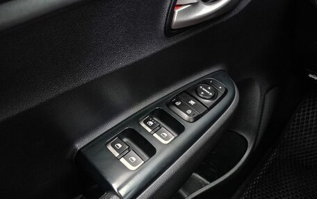 KIA Rio IV, 2019 год, 1 635 000 рублей, 9 фотография
